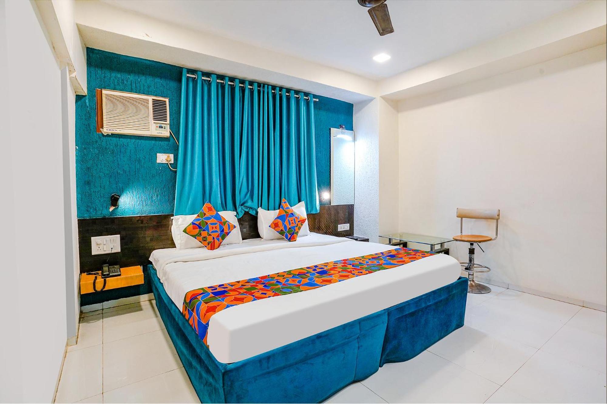 Hotel Bindra Elite Mumbai Exterior photo