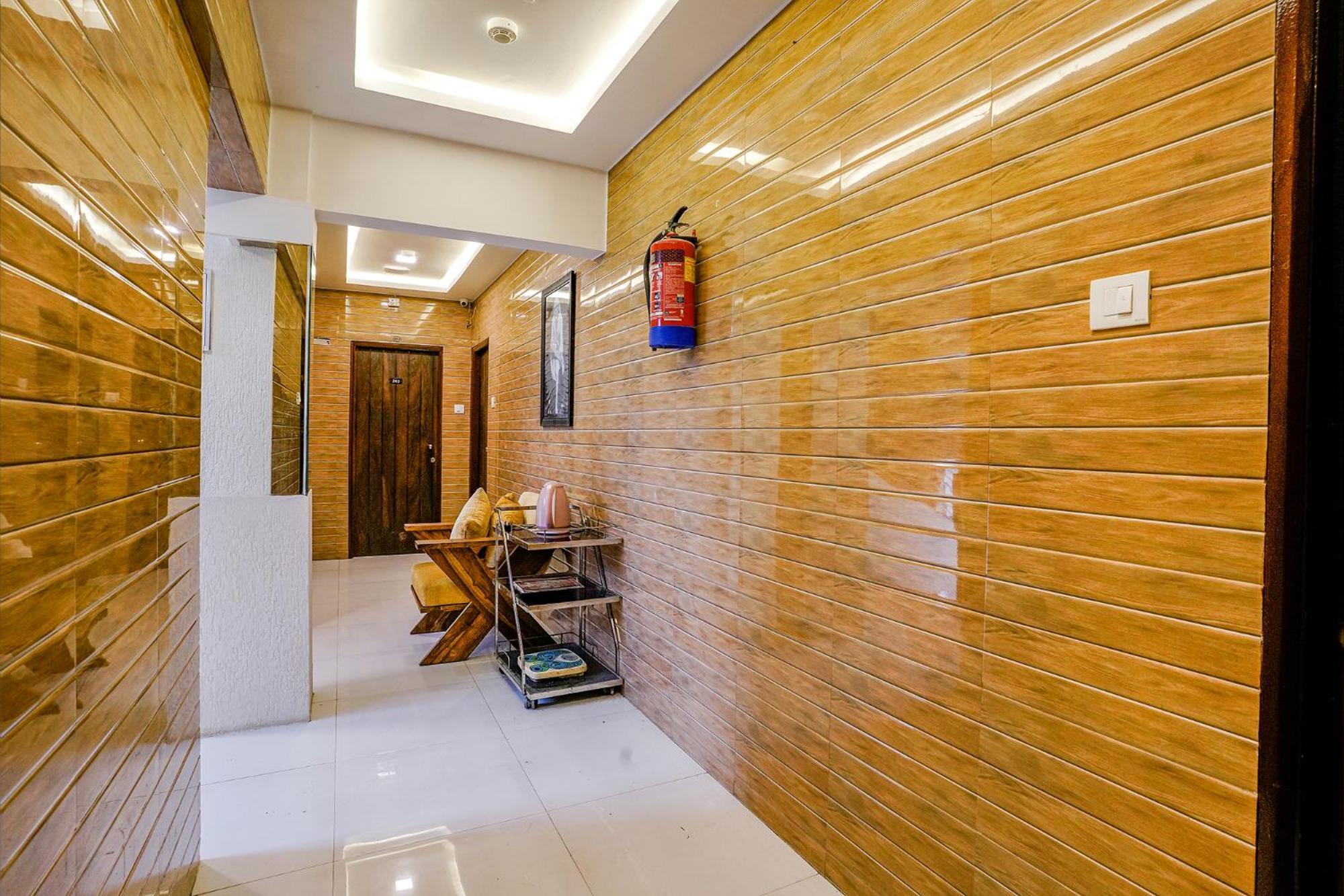 Hotel Bindra Elite Mumbai Exterior photo